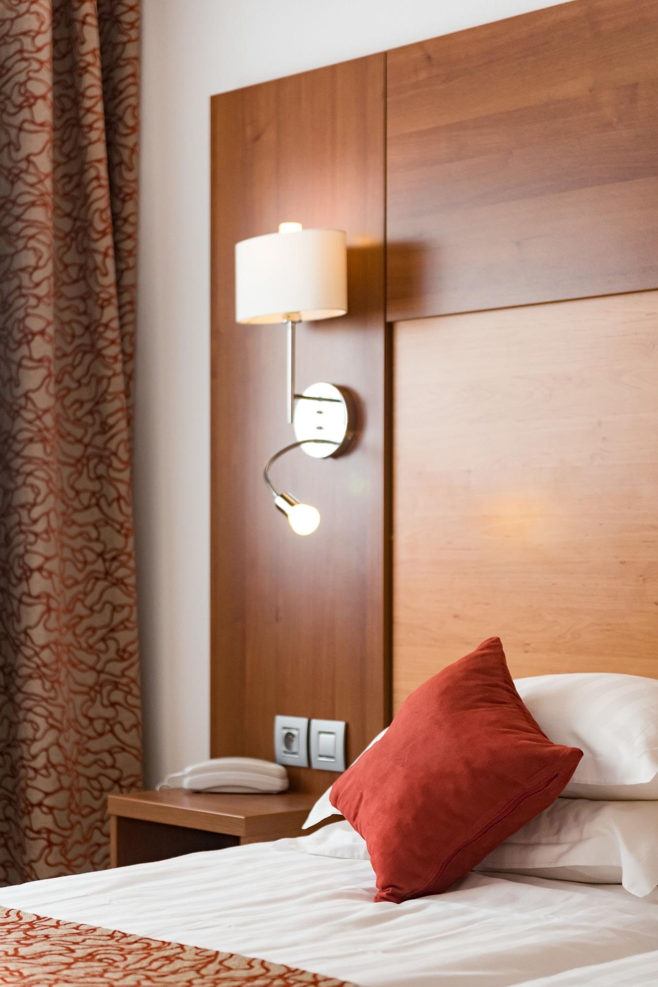 Mercure Saint Raphael Centre Plage מראה חיצוני תמונה