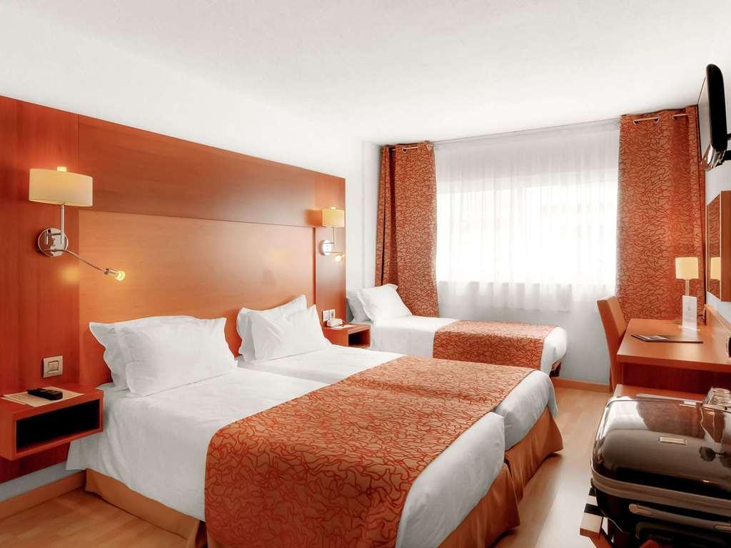 Mercure Saint Raphael Centre Plage חדר תמונה