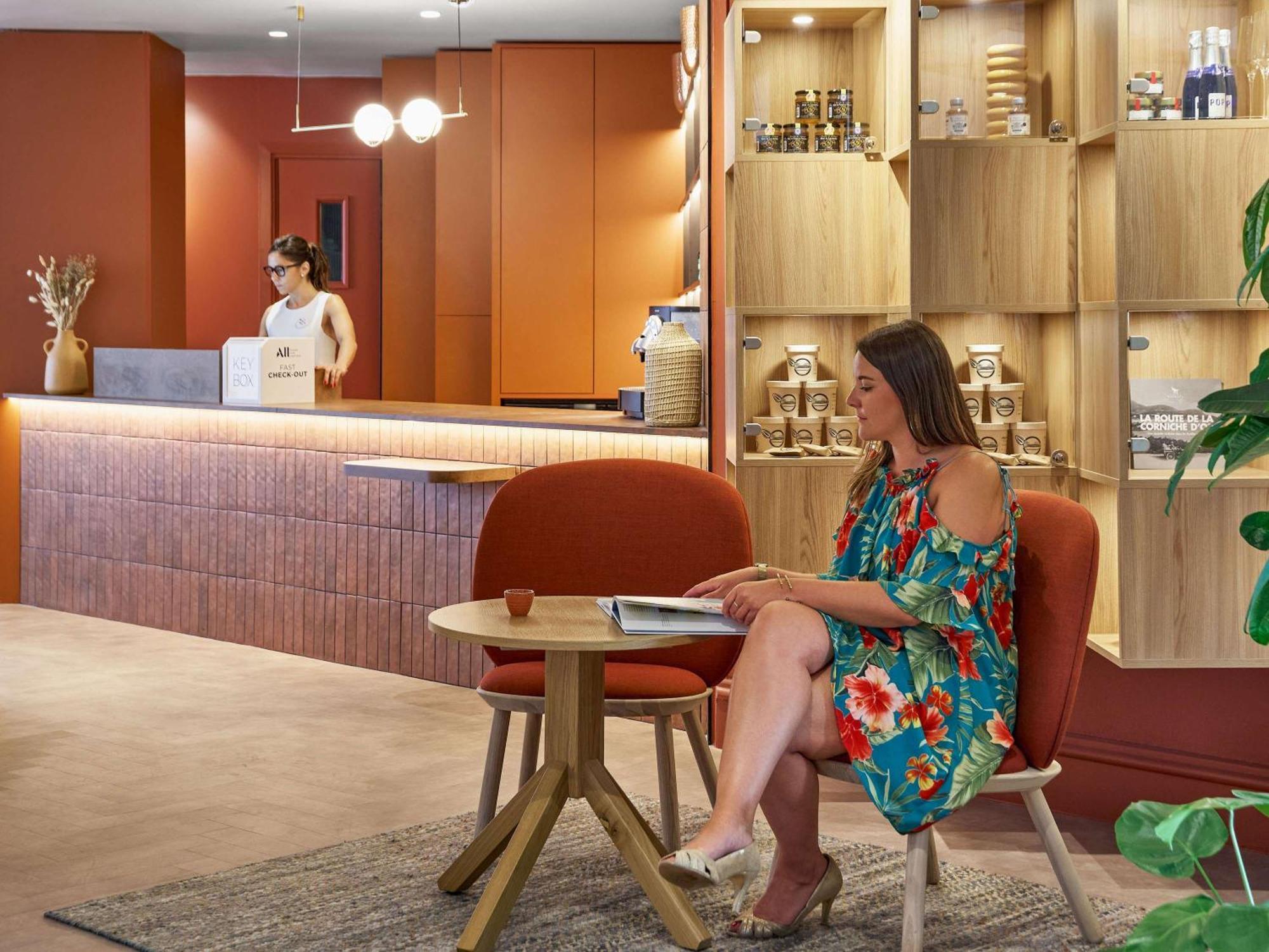 Mercure Saint Raphael Centre Plage מראה חיצוני תמונה