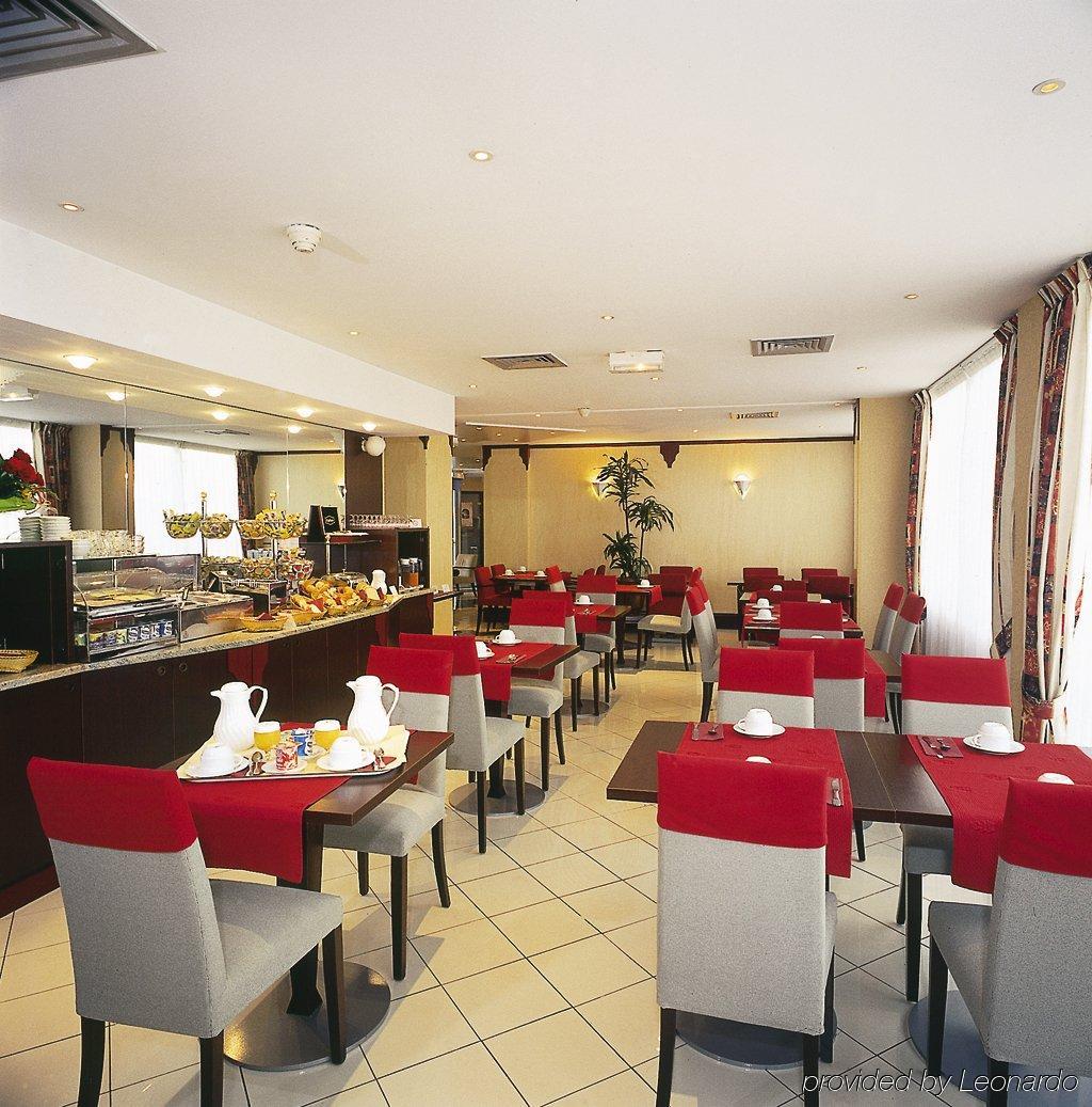 Mercure Saint Raphael Centre Plage מסעדה תמונה